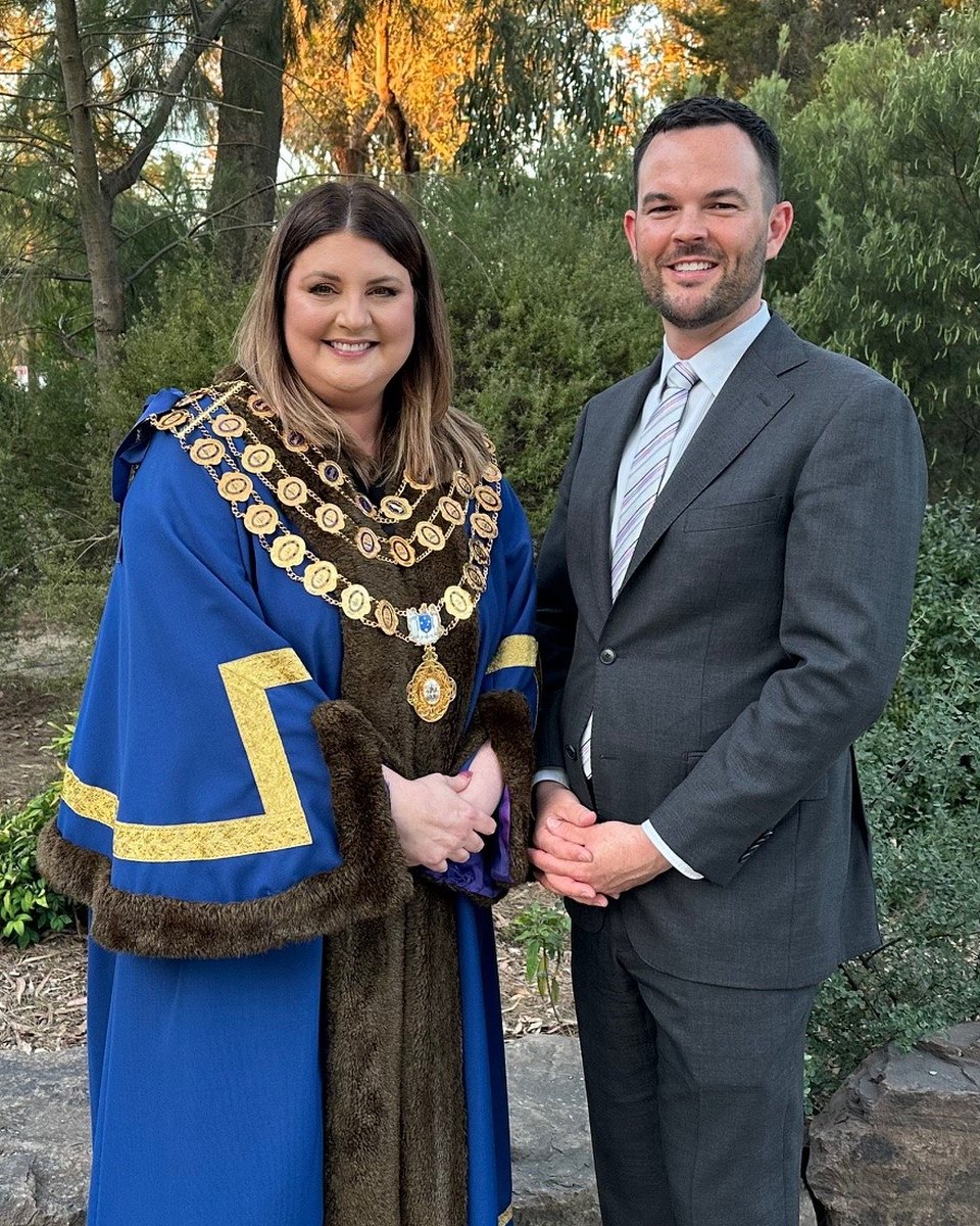 Glen Atwell with Cr Lisa Cooper in mayoral robes